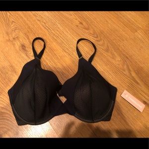 Third Love shadow stripe uplift plunge bra🖤